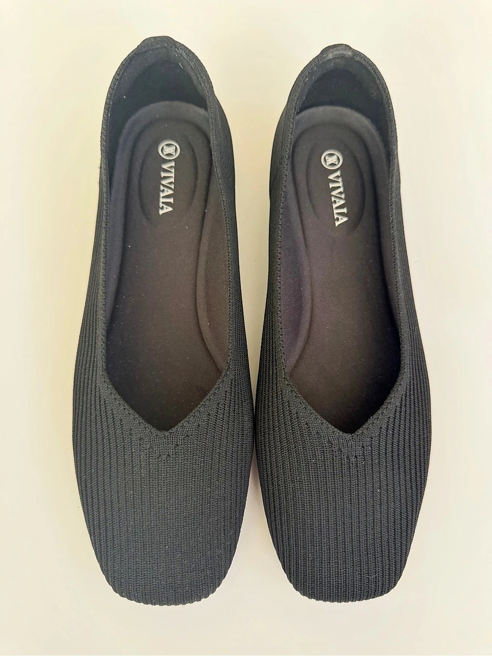 VIVAIA Margot Square-Toe V-Cut Flats Black Knit Flats US 9